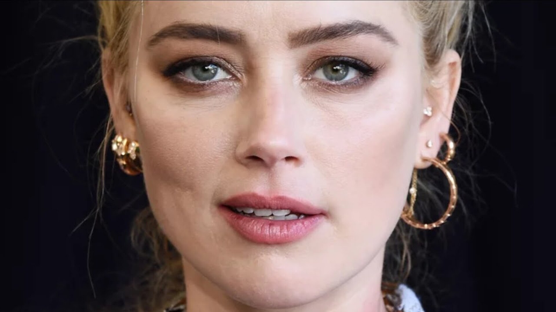 Video thumbnail for Celebs Who Can't Stand Amber Heard