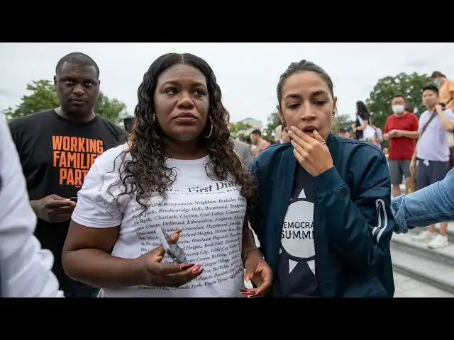 Video thumbnail for Squad Member Calls It Quits - She Is Leaving Congress