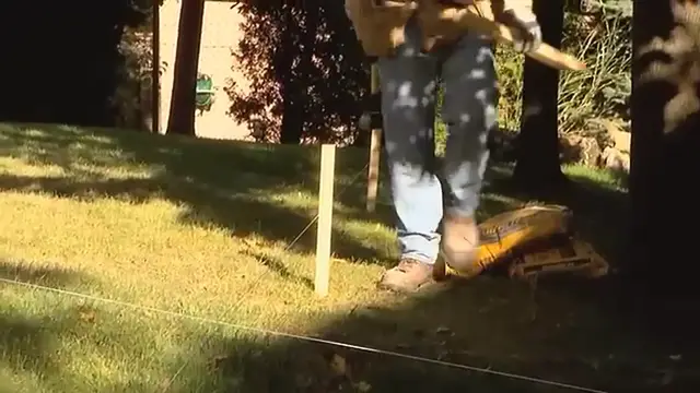 'Video thumbnail for How to Install Fence Posts Step by step'