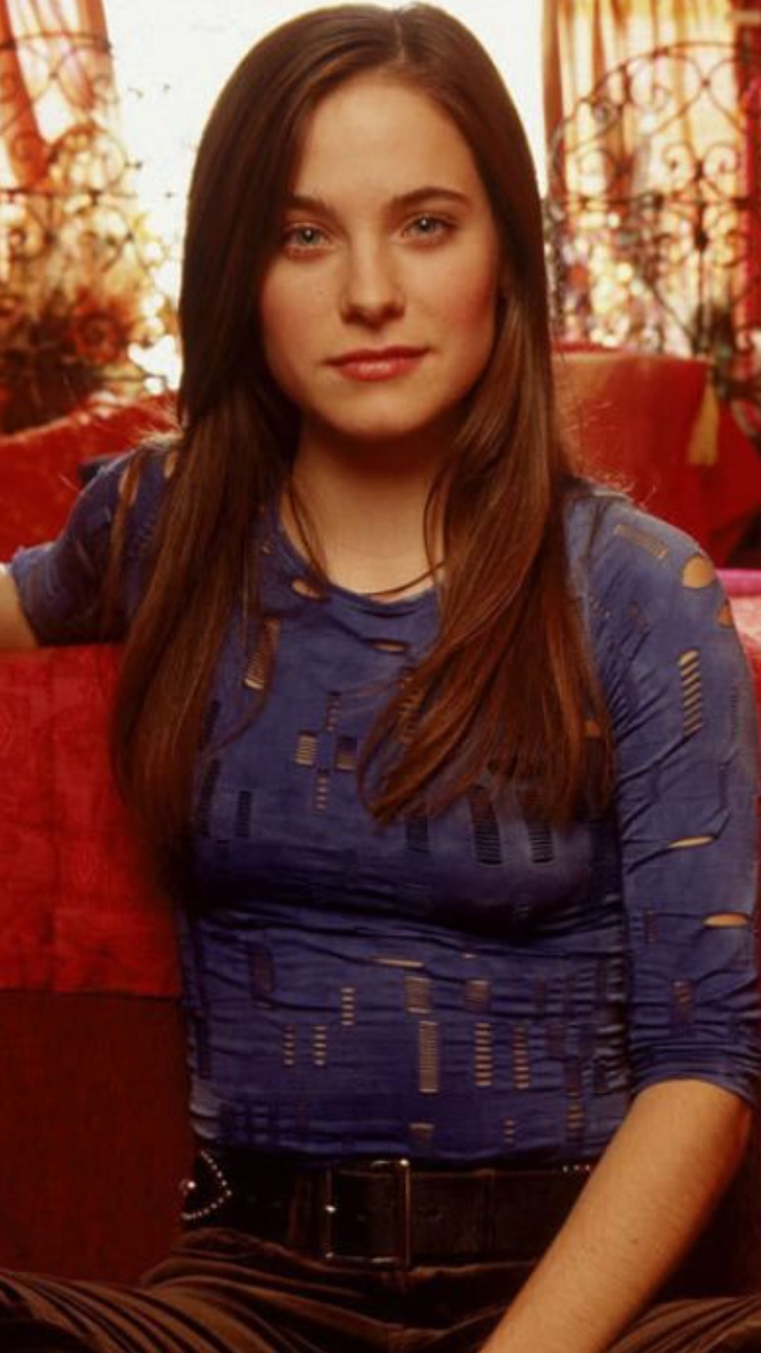 Video thumbnail for Wonderfalls Flopped But It's Still Worth Watching