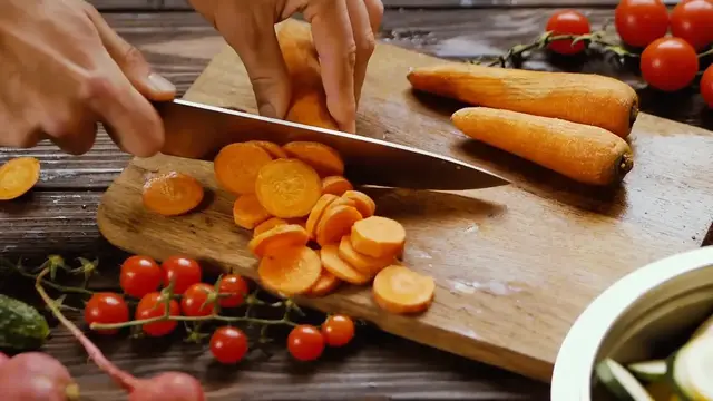 Video thumbnail for What Is Gluten-Free Food? A Simple Guide