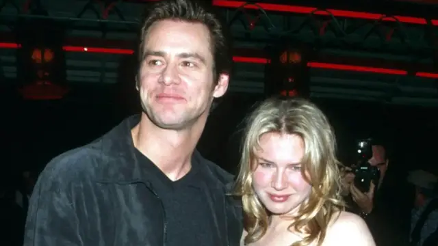 Video thumbnail for All Of Jim Carrey's Red Carpet Dates Finally Explained
