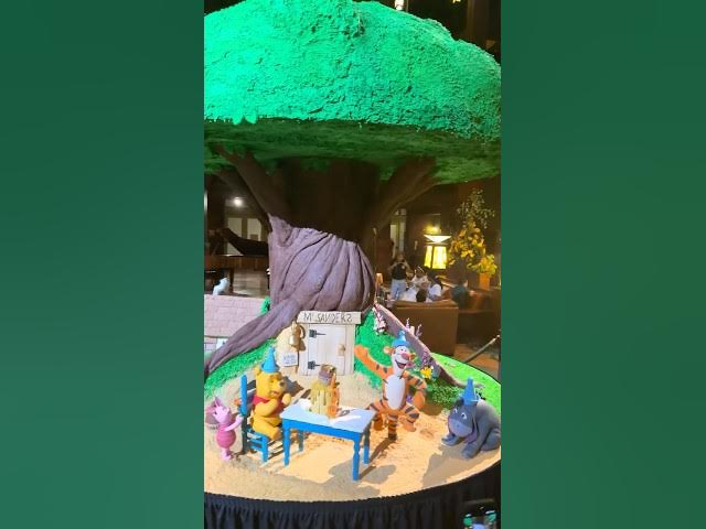 Video thumbnail for Winnie the Pooh Confectionery Display! 🍯🐝 #Shorts