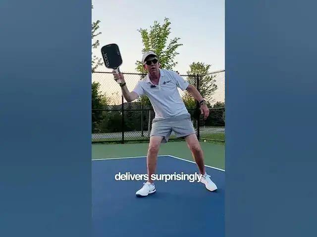 Video thumbnail for Versix Vector XL Pro Pickleball Paddle Review