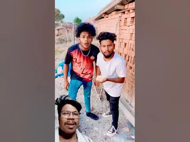 'Video thumbnail for Kya Samosa hai😜 #comedy #funny #realfools #memes #surajroxfunnyvibeo #abcvlogs #shortvideo'