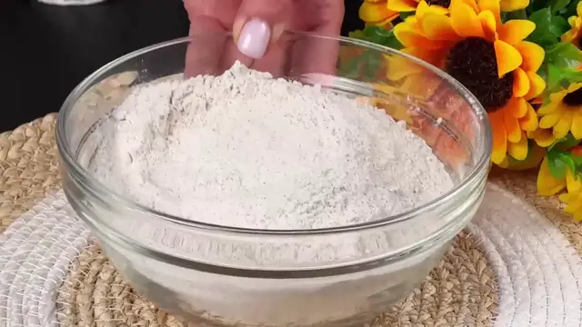 'Video thumbnail for Make this soft and fluffy oatmeal bread at home today_ No flour_ no sugar(720P_HD)'