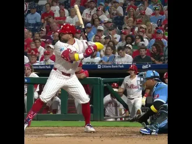 'Video thumbnail for Kyle Schwarber DEMOLISHES His 51st Home Run of Season!'