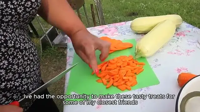 Video thumbnail for baby carrots recipe