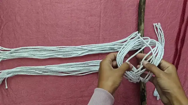 Video thumbnail for DIY Macramé Heart Coaster