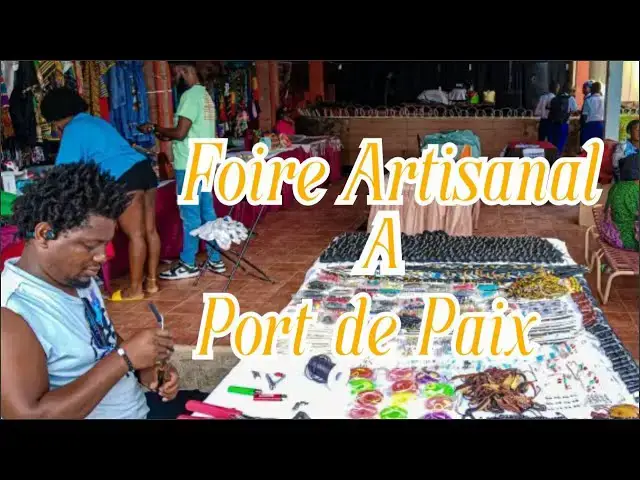 'Video thumbnail for L'Art et la Tradition : Foire Artisanale de la Fête de Saint-Jean à Port-de-Paix'