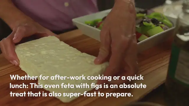 Video thumbnail for Oven feta with figs, honey and walnuts