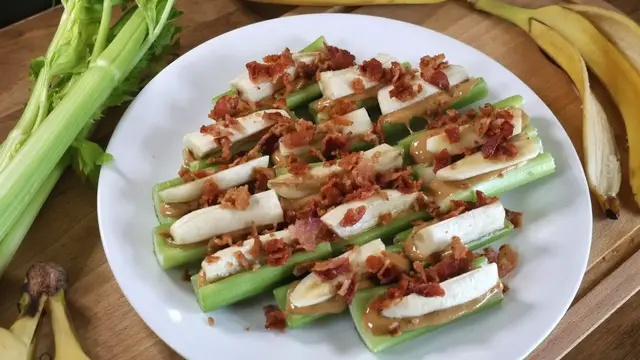 Video thumbnail for "Healthy Elvis" Ants On A Log Recipe