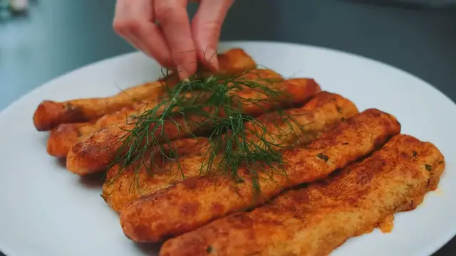 'Video thumbnail for Delicious Cheesy Potatoes Recipe'