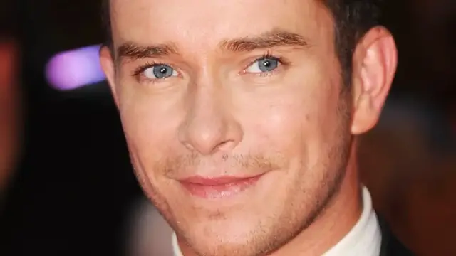 'Video thumbnail for 90s Musicians Who Sadly Died'