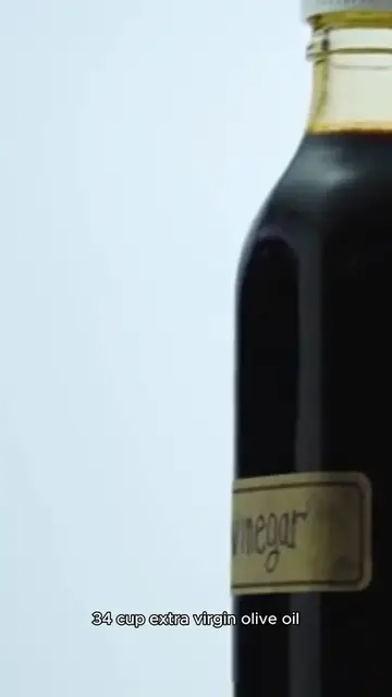 Video thumbnail for vinaigrette recipe