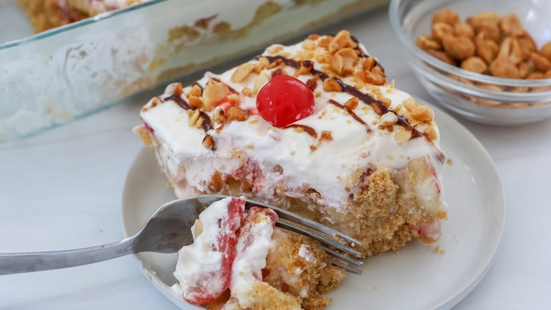 Video thumbnail for No-Bake Banana Split Cake Recipe