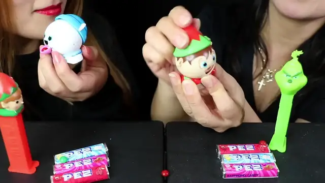 Video thumbnail for CHRISTMAS CANDY (PEZ  LOLLIPOPS  ELF  GRINCH)   Kim Liz Too(720P HD)