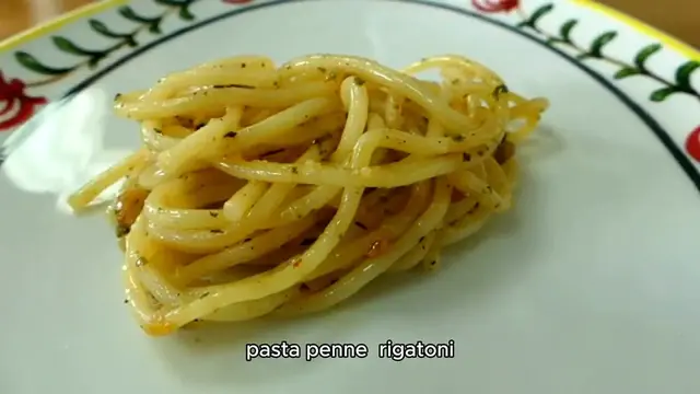 Video thumbnail for Cheesy Pasta Bake