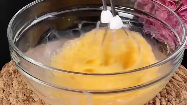 'Video thumbnail for 🍓Keto pie with which you will forget about flour_ vascular health and a clear mind in every bite_🧠❤️(720P_HD)'