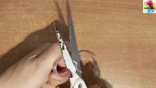 Video thumbnail for  How to Make a Transparent Keychain from Plastic Bottles – DIY Gift Keychains