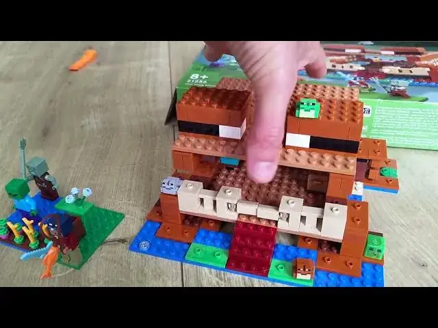 'Video thumbnail for Lego Minecraft Frog House 21256 Full Review'