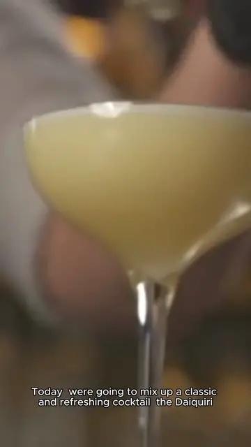 'Video thumbnail for dauquiri cocktail recipe'