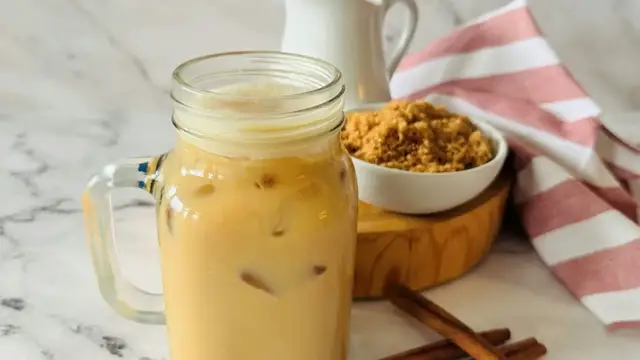 Video thumbnail for Copycat Starbucks Apple Crisp Oat Milk Shaken Espresso Recipe