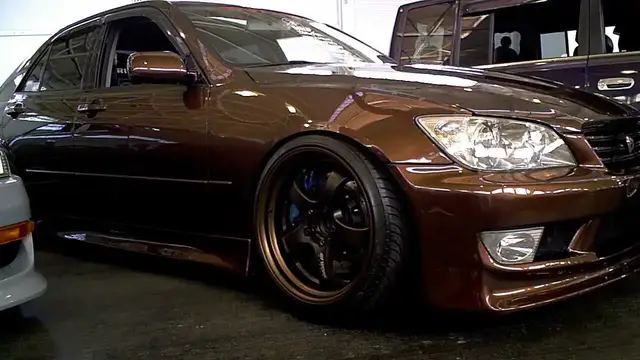Video thumbnail for 2001 Lexus IS300 Brown Metallic on Workmeister S1R's 18x8.5 +35F/+25R  (2012 SF Wekfest)
