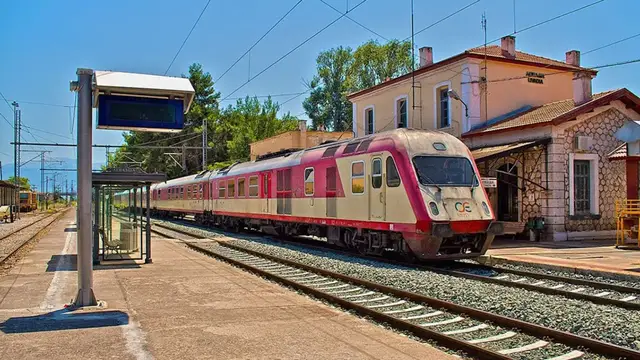 Video thumbnail for Athens Thessaloniki train journey: video blog