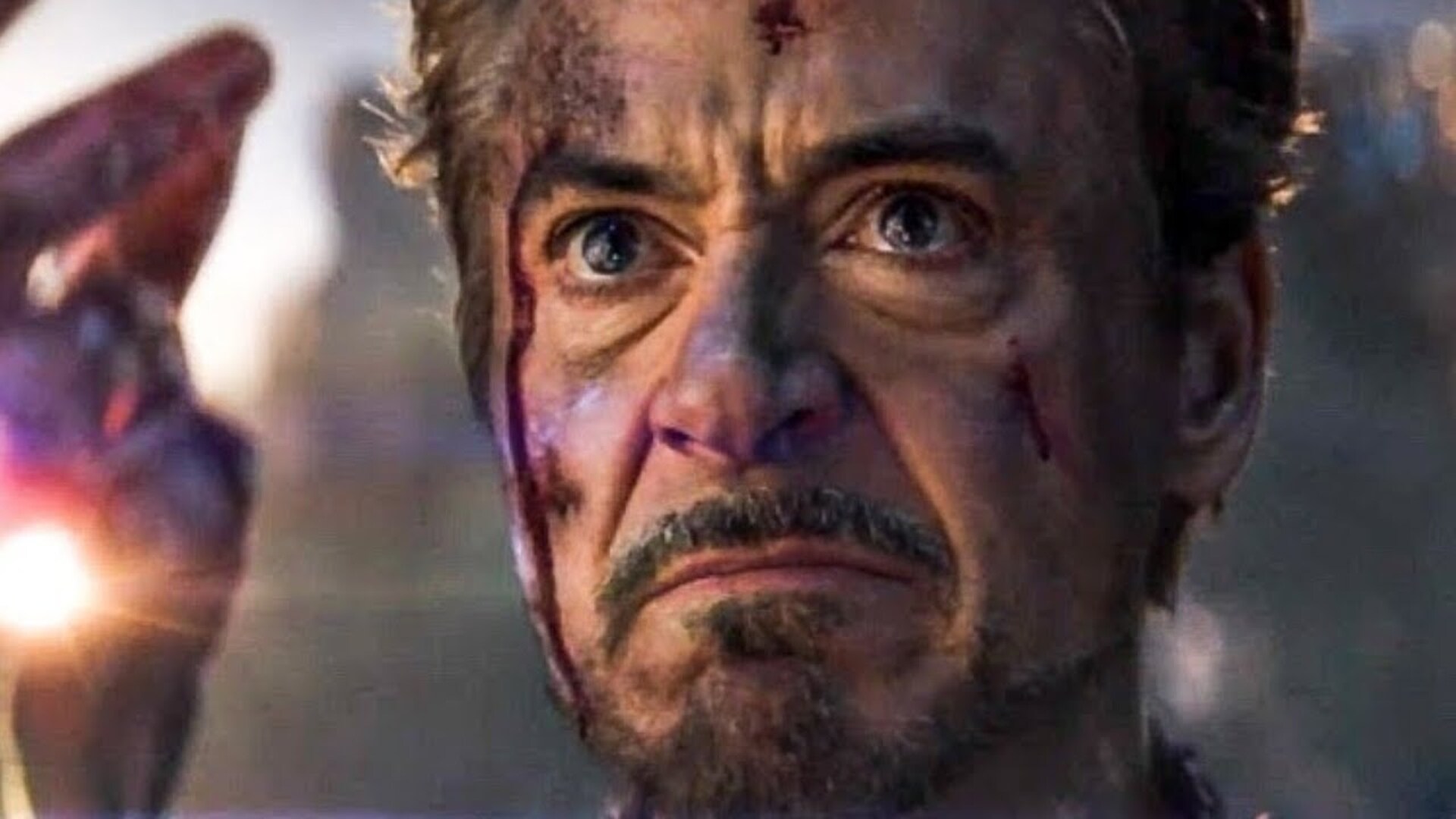 Video thumbnail for Superhero Movie Deaths We Absolutely Can't Forget