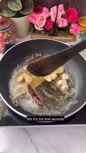 Video thumbnail for Fried Eggs