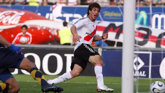 Video thumbnail for Todos los goles de Gonzalo Higuaín en River
