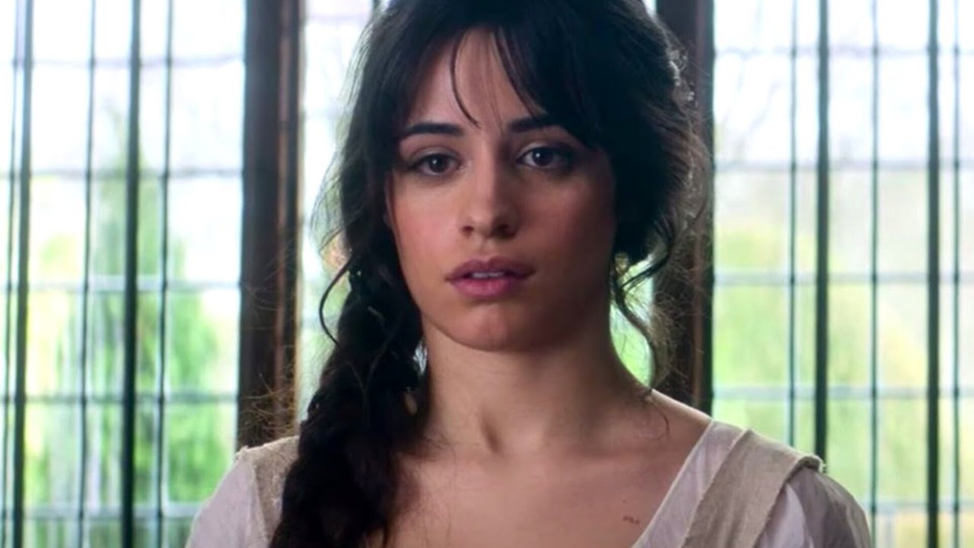 Video thumbnail for Things Only Adults Noticed In Amazon's Cinderella