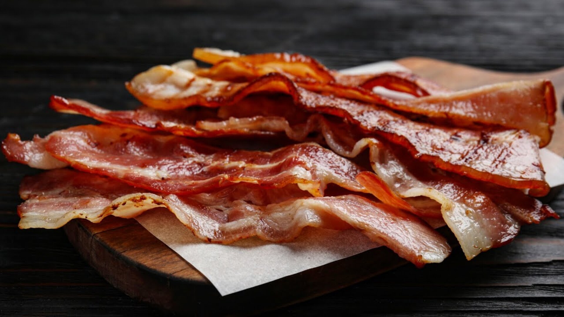 Video thumbnail for Why You Should Never Cook Bacon In An Air Fryer