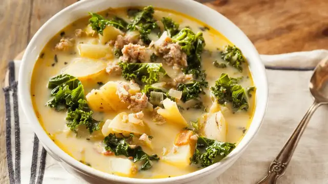 Video thumbnail for Spaghetti squash keto recipe: Video blog