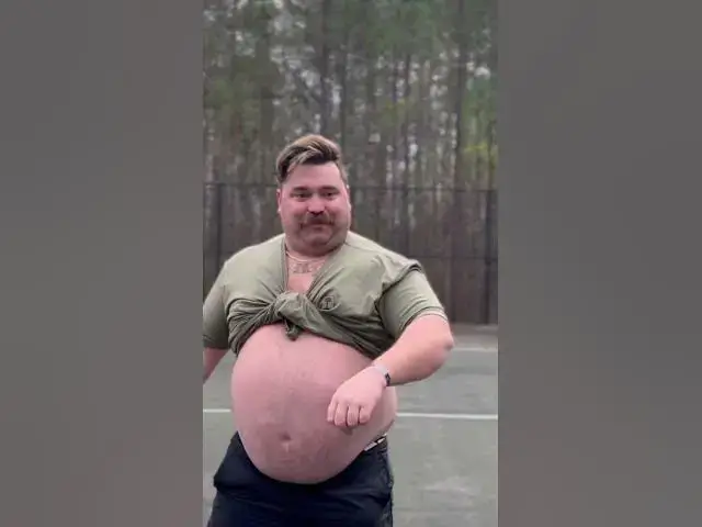 Video thumbnail for We got a brand new dance, it’s called the Kitchen Shuffle 🔀 #shorts