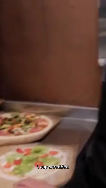 Video thumbnail for breakfast pizza recipe