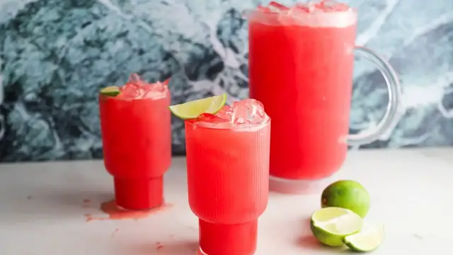 Video thumbnail for Watermelon Lime Agua Fresca Recipe