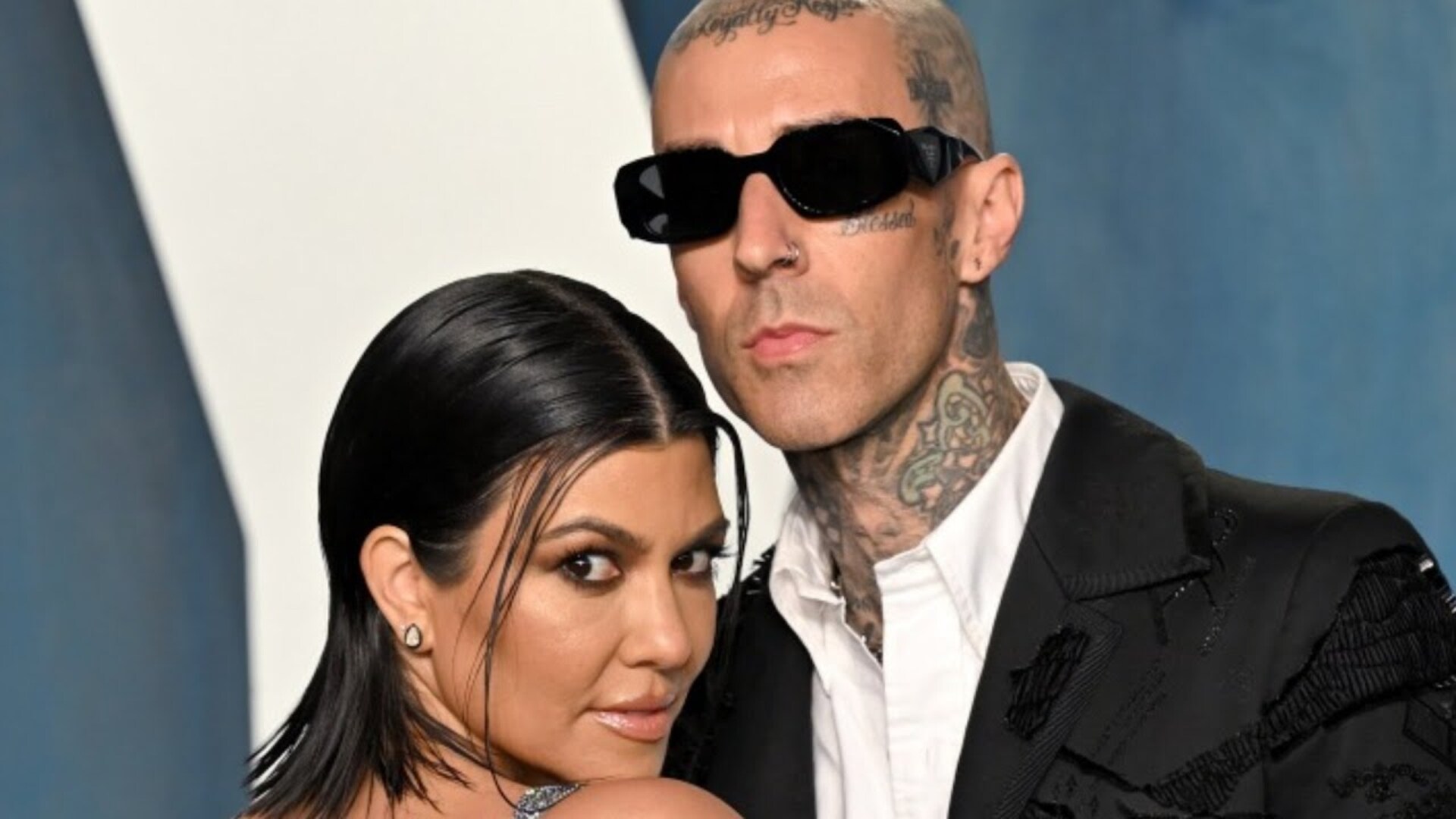 Video thumbnail for Celebrity Spouses Who Don't Live Together