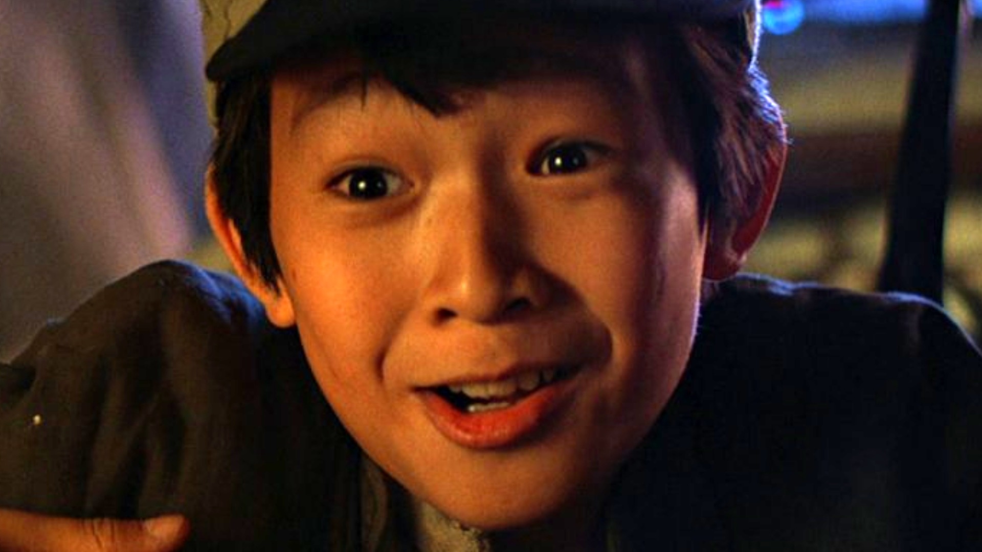 Video thumbnail for Dumb Things In The Indiana Jones Movies Everyone Ignored