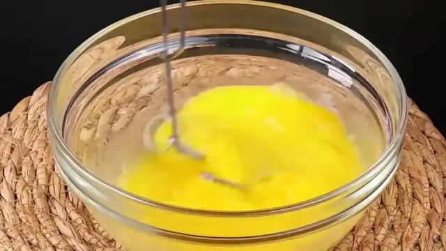 'Video thumbnail for Keto Bread Without Flour The Perfect Weight-Loss Lunch _ Improve Sugar_ Blood Pressure_ and Weight(720P_HD)'