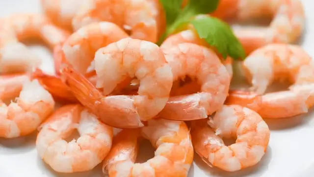 'Video thumbnail for Big Mistakes Everyone Makes When Cooking Shrimp'