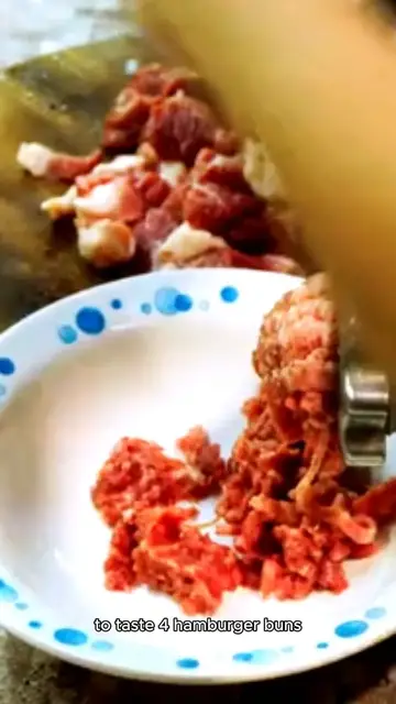 Video thumbnail for burger recipe