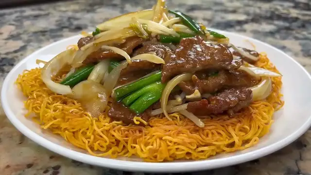 Video thumbnail for Beef and Noodles Recipe - Chinese Noodles