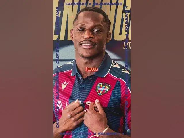 Video thumbnail for ETTA EYONG YA POSÓ CON LA CAMISETA DEL BARÇA