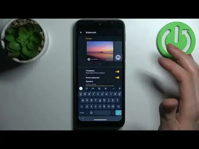 Video thumbnail for Motorola Defy - How To Add Custom Watermark