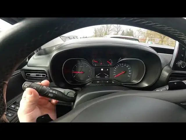 Video thumbnail for How to Navigate Through the Speedometer Display Opel Combo E ( 2018 – now )