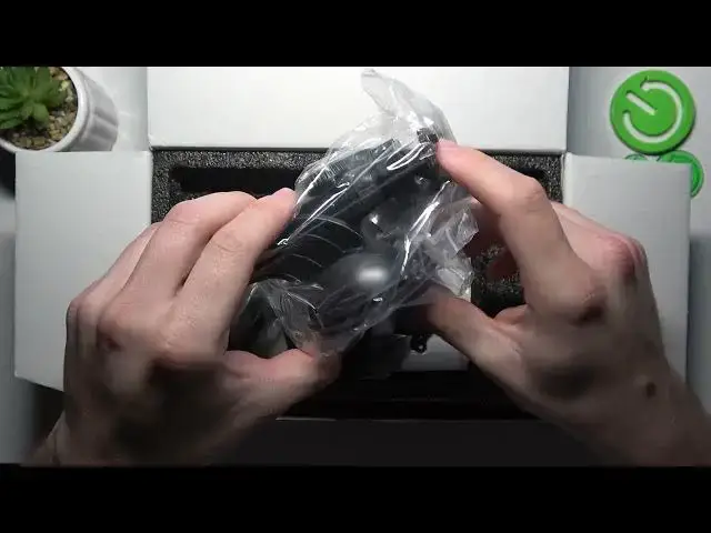 Video thumbnail for What's in the Box? The Ultimate Unboxing Experience of the CARPURIDE Car Stereo 9-inch!