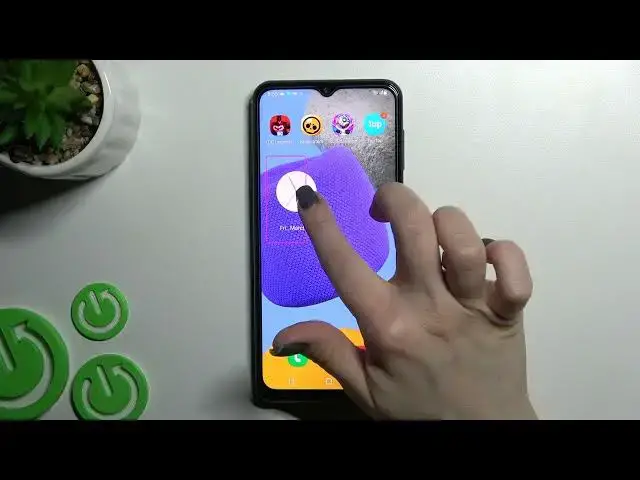 Video thumbnail for Samsung Galaxy M23 - How To Add & Remove Home Screen Widgets