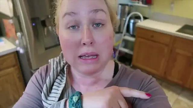 'Video thumbnail for LARGE FAMILY FREEZER COOKING ¦ Crockpot Freezer Meals, TONS of Twice Baked Potatoes, More!! (720p 24fps)'